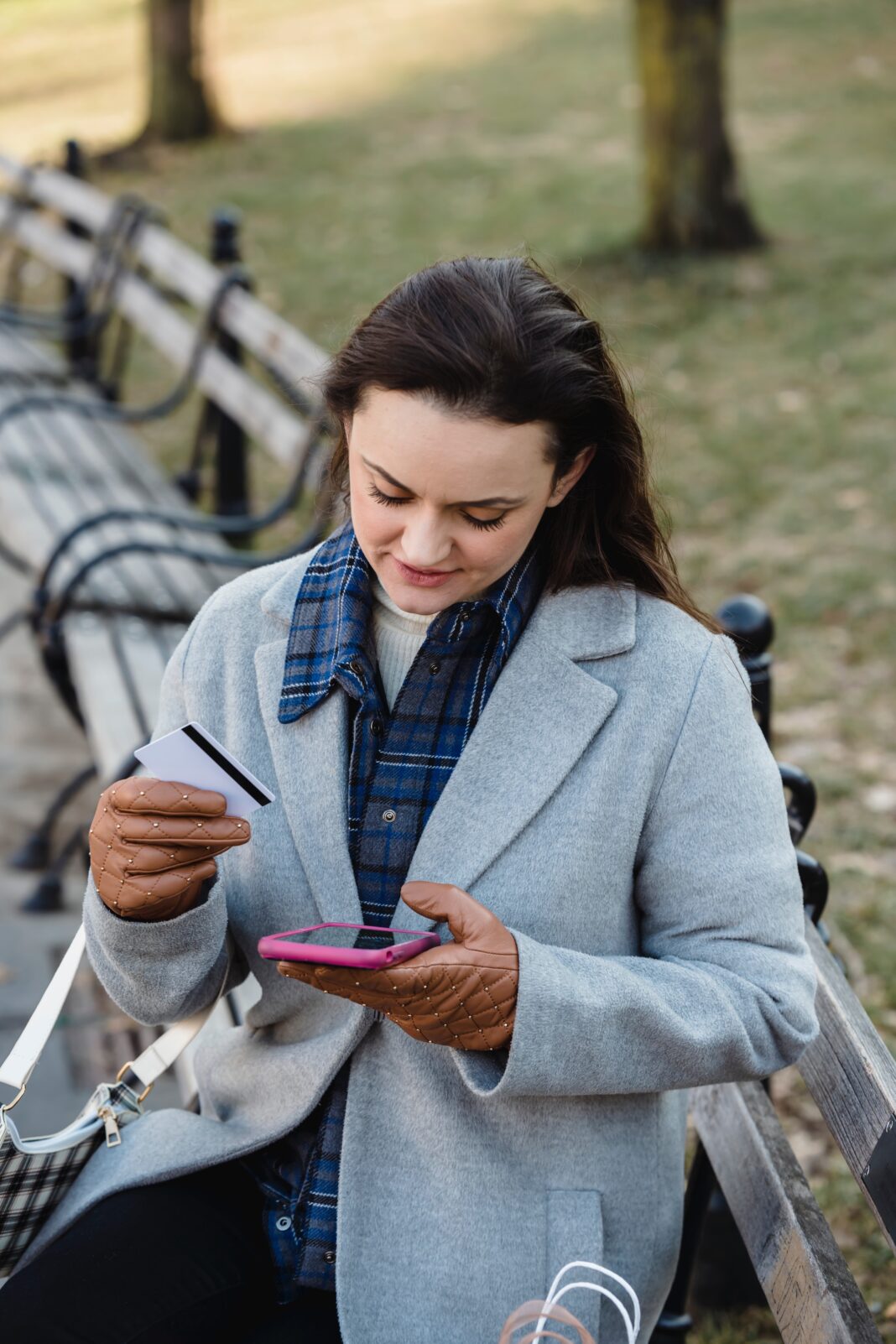 Lloyds Banking Group customers can now lease a car via mobile app